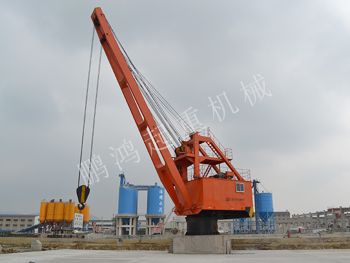 HGQ30t-18m 單鉤起重機(jī)