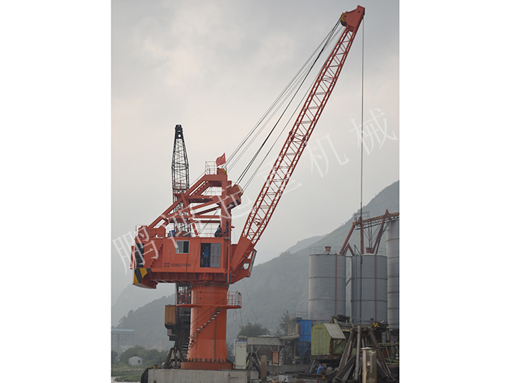 HGQ16t-25m 碼頭固定吊機(jī)